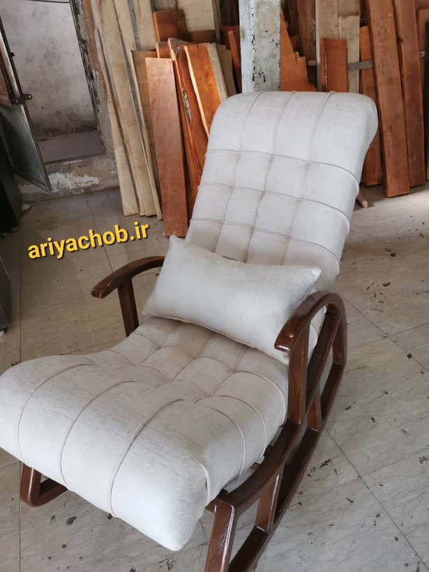 صندلی راک مدل دسته دار رنگ بندی متنوع